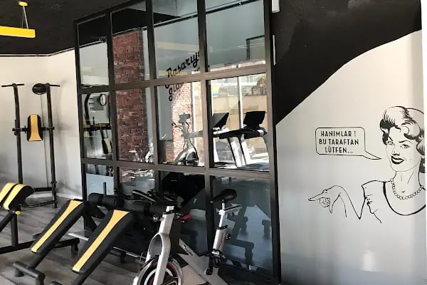 Flexigym Fitness &amp; Pilates &amp;Tenis Club - Resim 15