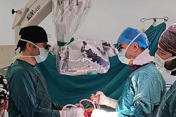 Doç Dr Kadir Abul, MD - Resim 1