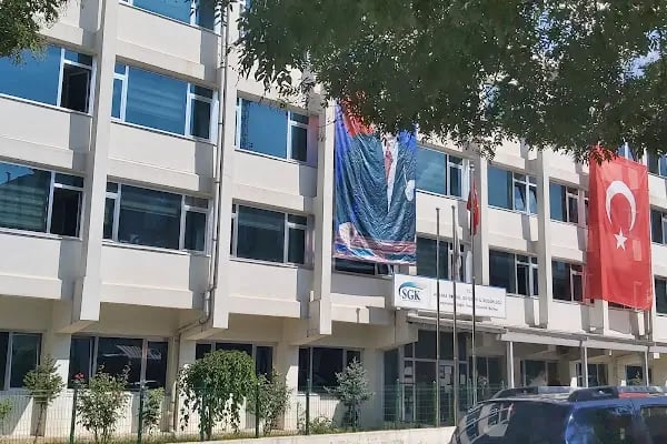 T.C Ankara Sosyal Güvenlik İl Müdürlüğü Kocatepe Sağlık Sosyal Güvenlik Merkezi - Resim 8