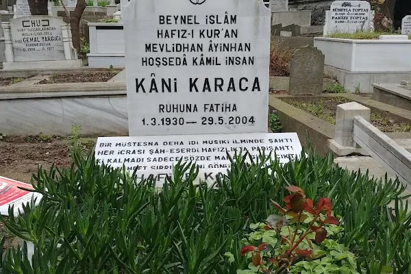 Necatibey Mezarlığı - Resim 16