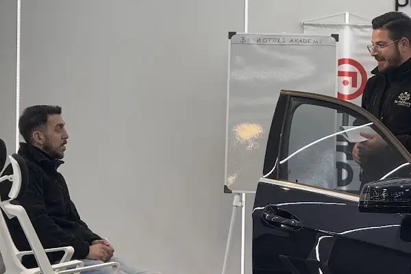 Bi Motors - Premium Care - PPF Kaplama - Seramik Kaplama - Boya Koruma - Pasta Cila - Detaylı Temizlik - Oto Yıkama Kuaför - Resim 19