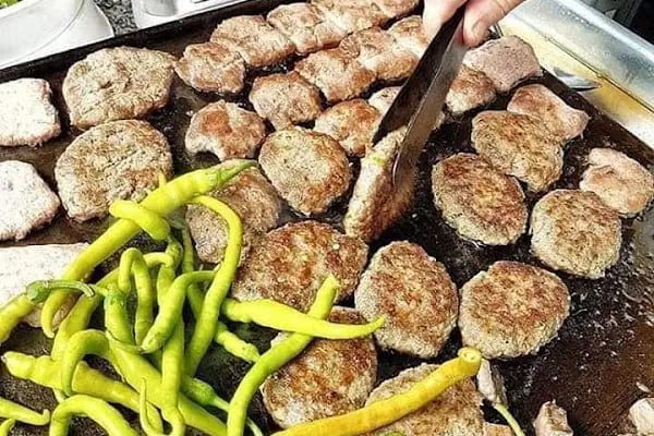 Çiçeksever Kebab Salonu - Resim 3