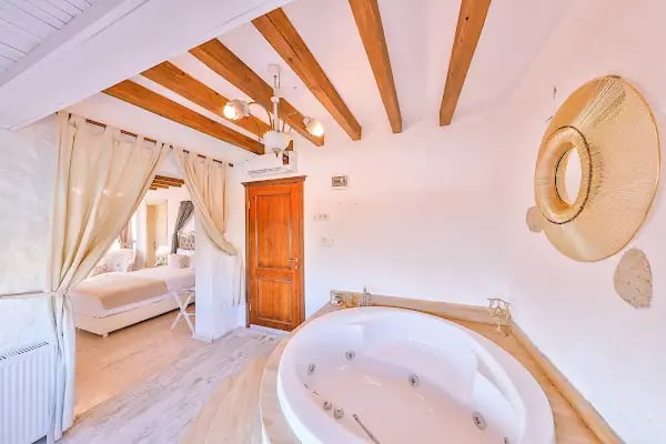Alaçatı Cumbalı Konak Otel - Resim 4