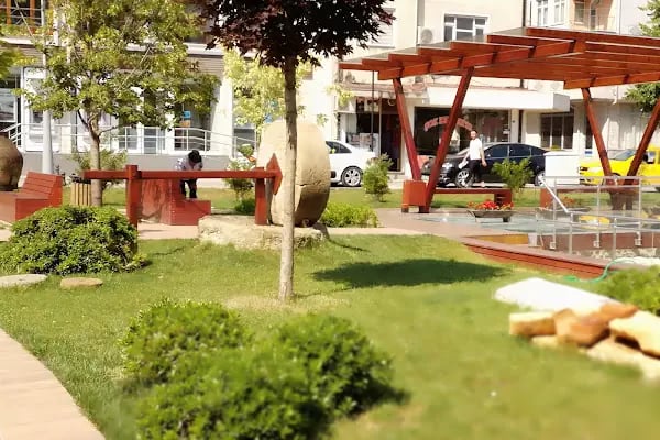 Sakarya Uygulamalı Bilimler Üniversitesi Turizm Fakültesi - Resim 13