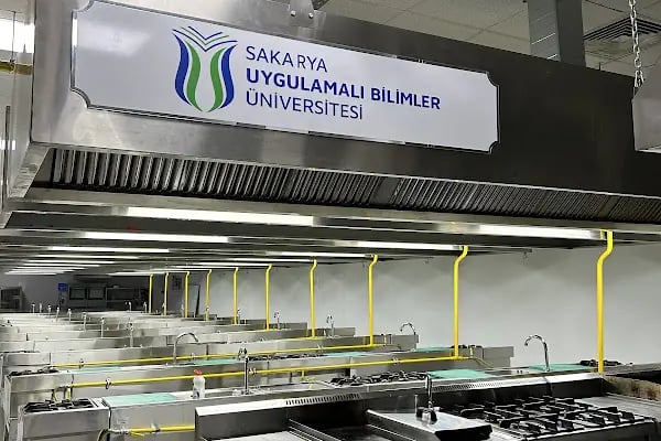 Sakarya Uygulamalı Bilimler Üniversitesi Turizm Fakültesi - Resim 8