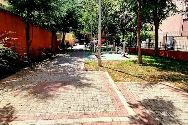 Ataşehir Belediyesi Osmanağa Parkı - Resim 2