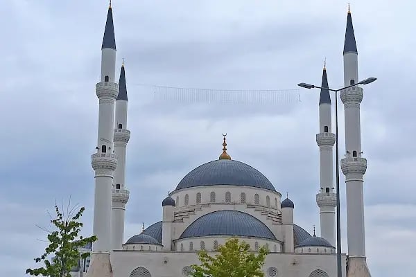 Başakşehir Millet Bahçesi - Resim 3