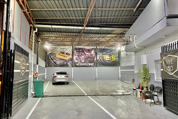 Özerler Rent a Car / Otomotiv Kıbrıs Caddesi Şube:1 - Resim 10