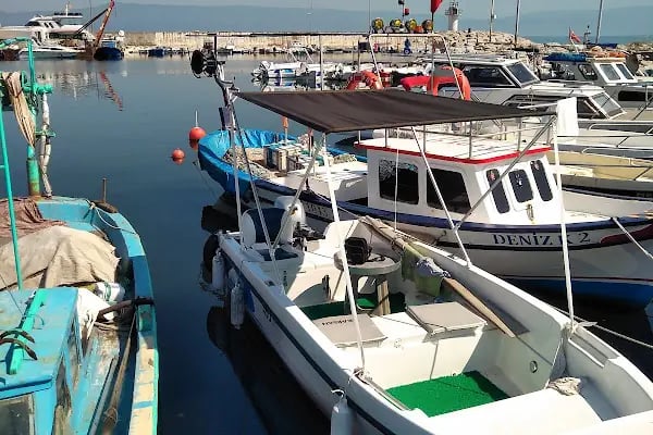 Kurşunlu Yat Limanı - Resim 8