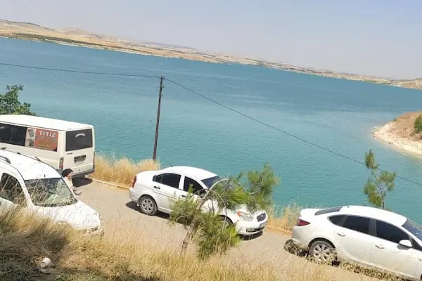 Bozova Göli البحيرة - Resim 4