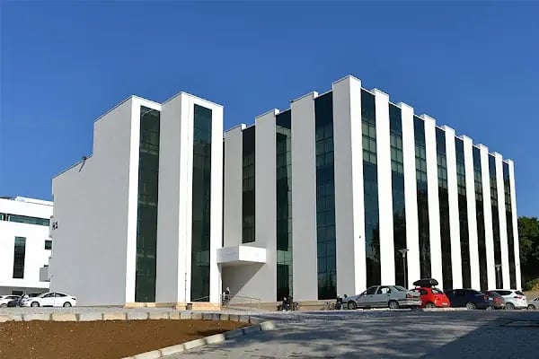 Sakarya Üniversitesi Hukuk Fakültesi Konferans Salonu - Resim 9