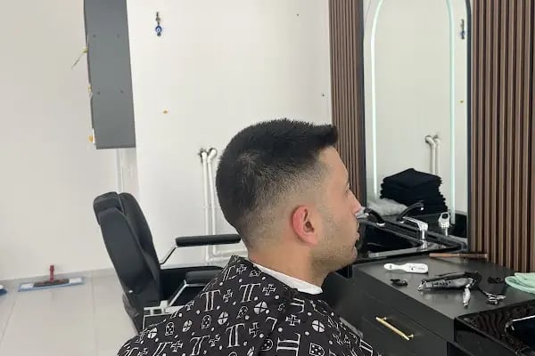 Halil Banar Hair Center - Resim 5