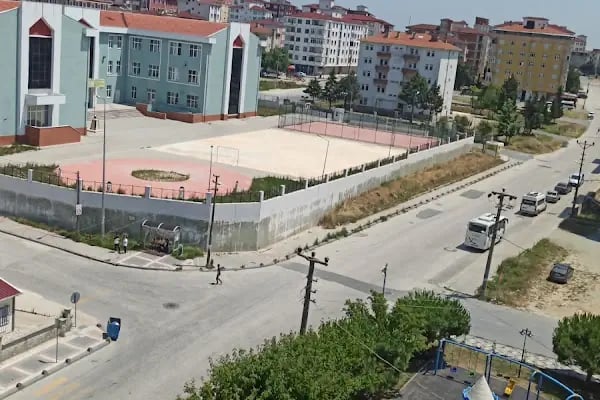 Necip Fazıl Kısakürek İlkokulu - Resim 4