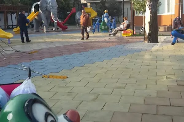Selçuk Adalı Parkı - Resim 10