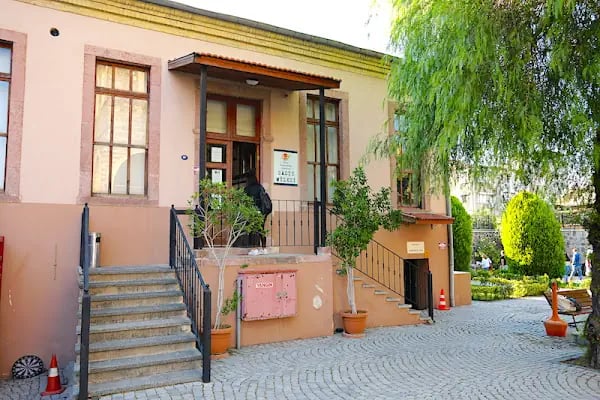 İzmir Basın Anı Evi - Resim 5