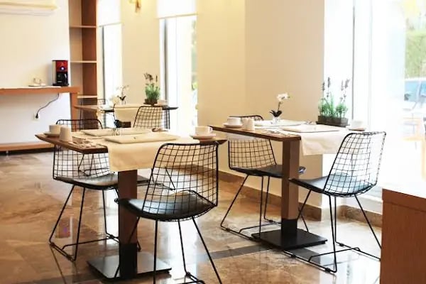REGNA HOTEL - Resim 8