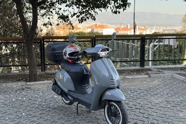 İzmir Büyükşehir Belediyesi Manolya Parkı - Resim 3