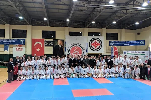 Şahin Başol Spor Kompleksi - Resim 18