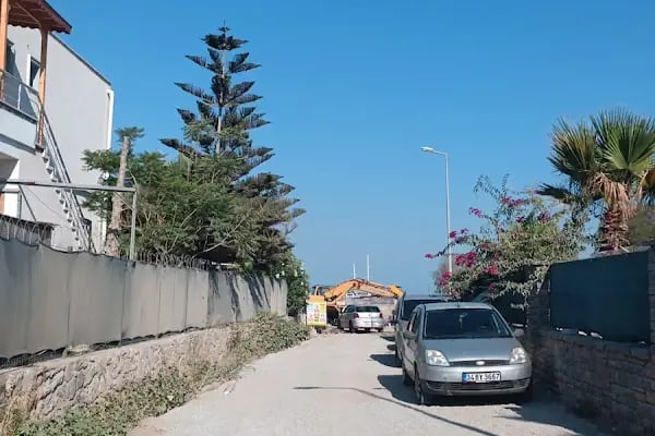 Karaincir Halk Plajı - Resim 1