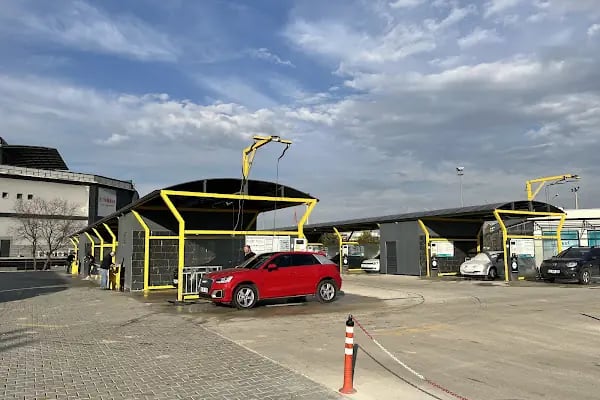Oksijen selfservis oto yıkama - Resim 1