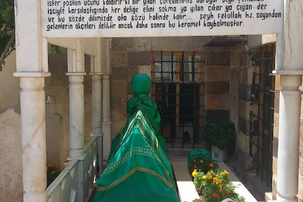 Şeyh Fetullah Cami - Resim 10