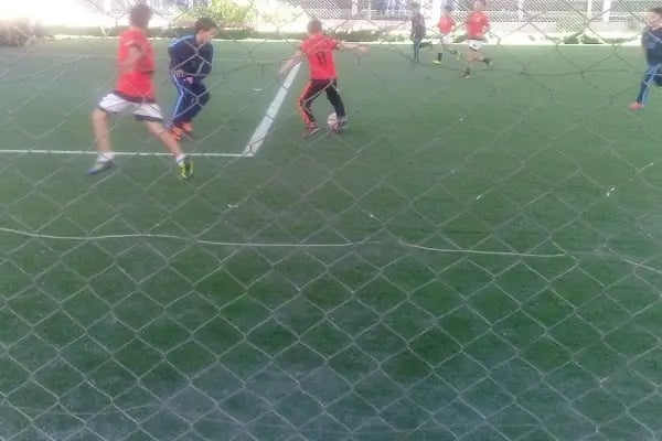 Akdeniz Halı Saha - Resim 5