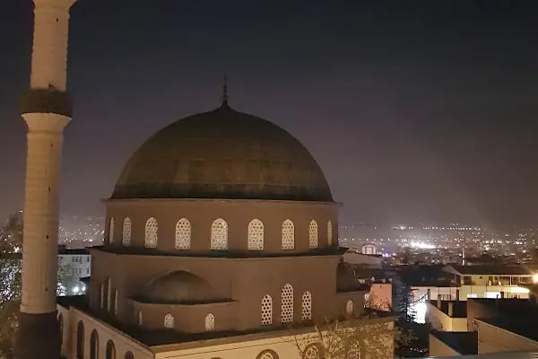 Ulubatli Hasan Anadolu Lisesi - Resim 2