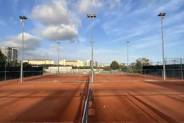 Mersin Tenis Kompleksi - Resim 2