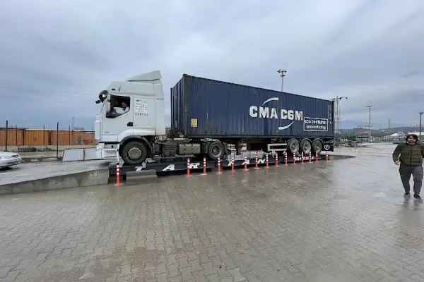 Avukat &amp; Arabulucu Simge Kayabaş Bursa|Gemlik - Resim 1