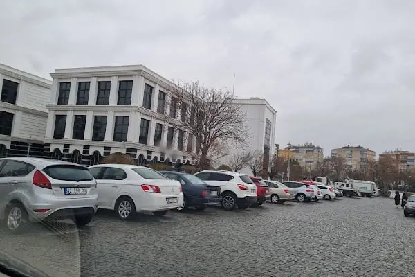 Konya İl Halk Kütüphanesi - Resim 20