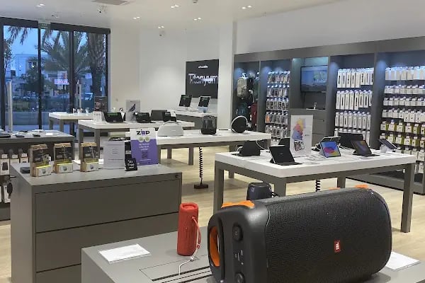 Gürgençler Oasis AVM, Bodrum - Apple Authorized Reseller - Resim 8