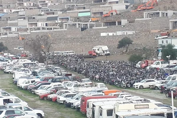 yalıkavak trafik otoparkı - Resim 7