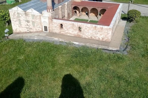Sakarya Uygulamalı Bilimler Üniversitesi SAKARYA MESLEK YÜKSEKOKULU - Resim 14