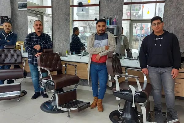 BAĞLICA BERBERHANEM ERKEK UZUN SAÇ, LAZER EPİLASYON, KERATİN,PERMA, PİKMENTASYON... - Resim 11