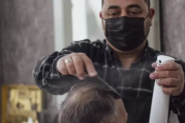 BAĞLICA BERBERHANEM ERKEK UZUN SAÇ, LAZER EPİLASYON, KERATİN,PERMA, PİKMENTASYON... - Resim 19
