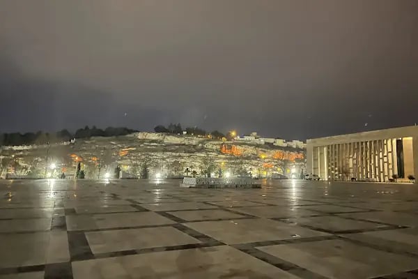 ŞANLIURFA MÜZE MEYDANI - Resim 3