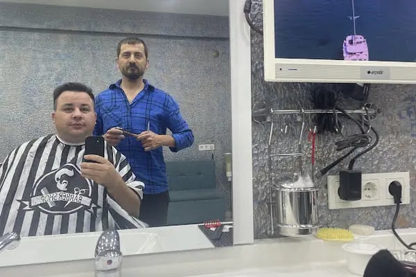 By. Erdem &amp; By. Yusuf Hair Art Bay Kuaför Vip Salonu - Resim 6