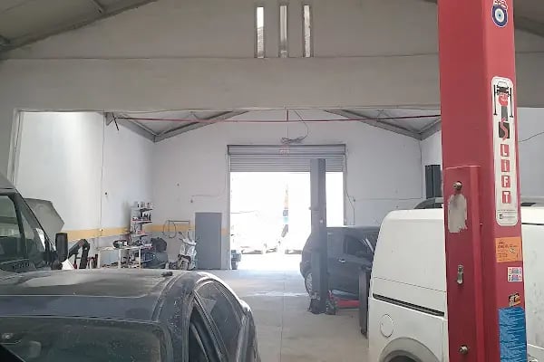Ata Otomotiv Ford Opel Özel Servis - Resim 2