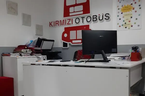 GÖLCÜK KIRMIZI OTOBÜS YABANCI DİL KURSU - Resim 5