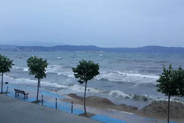 Yüksel Kardeşler Sitesi - Resim 13