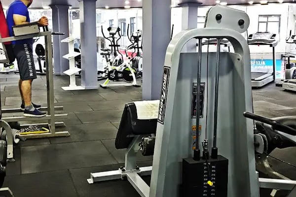 Kalyoncu Spor Merkezi - Resim 3