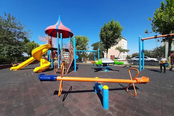 Yarımburgaz Parkı - Resim 6