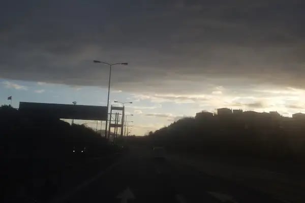 Yarımburgaz Parkı - Resim 16