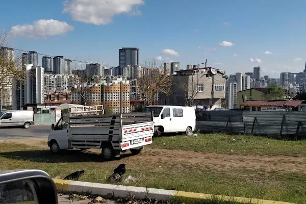 Yarımburgaz Parkı - Resim 4