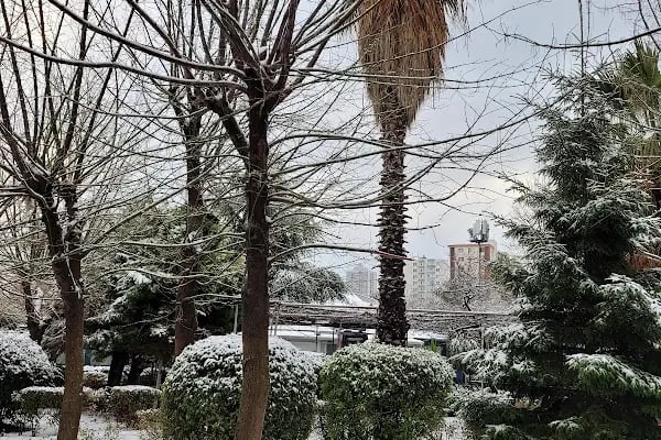 Dr. Sadık Ahmet Parkı - Resim 18