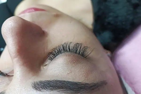Elegance Kuaför&amp;Güzellik Bayraklı - Resim 4