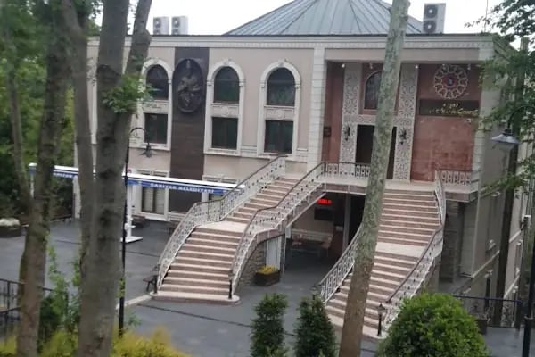 Sarıyer İmam Hüseyin Cemevi - Resim 1