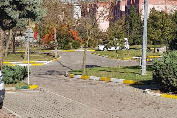 T.C. İstanbul Büyükşehir Belediyesi Darülaceze Tıp Merkezi - Resim 4
