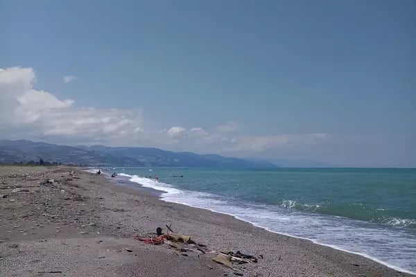 Geyikkoşan Sahili - Resim 6