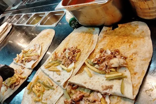 Hot Döner Finike - Resim 2
